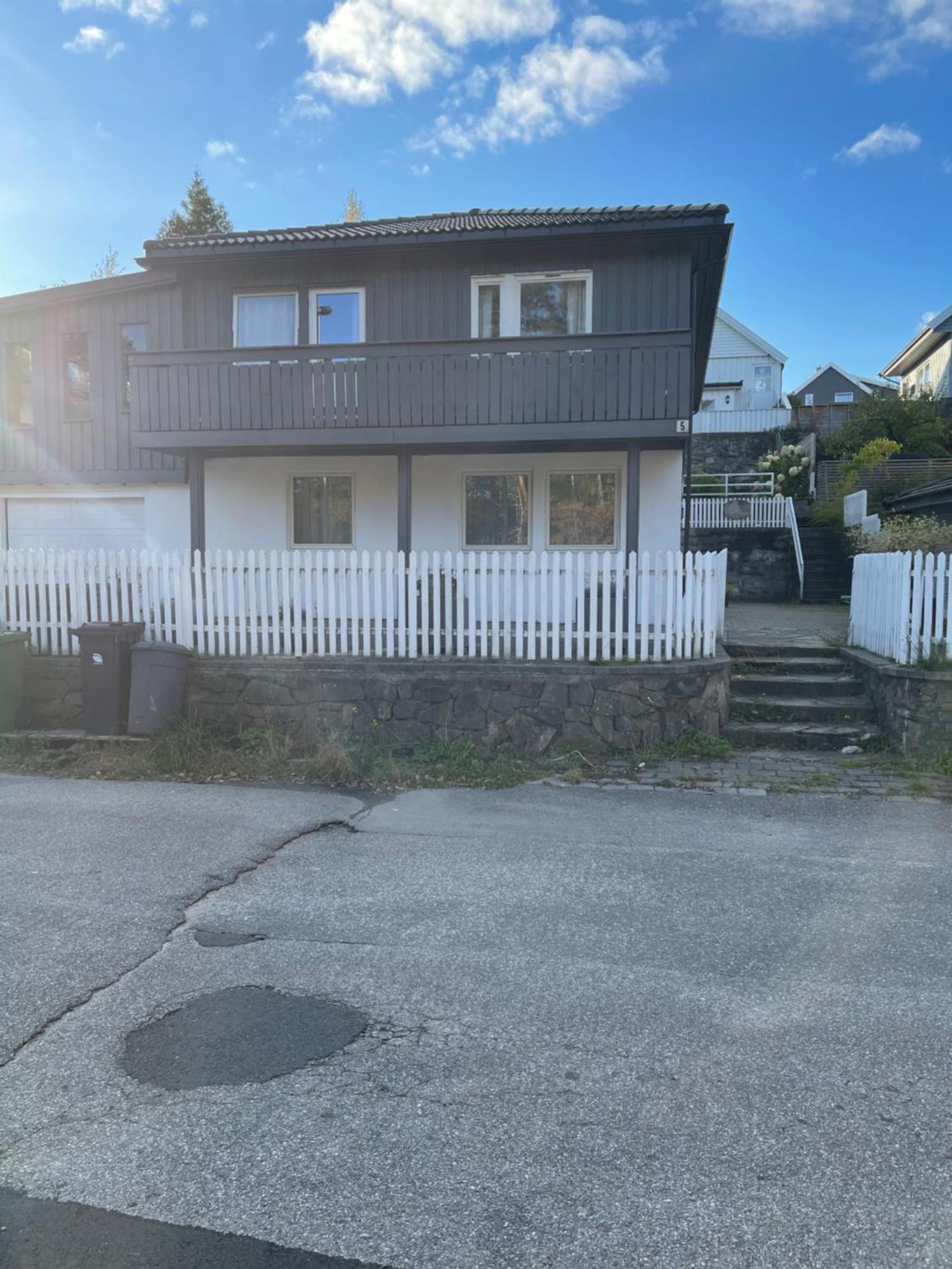 Lys Rent Og Trivelig Hybelleilighet Kristiansand Eksteriør billede